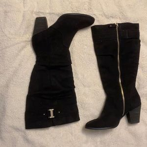 Dr Scholll’s dress boots like new.  Extended calf